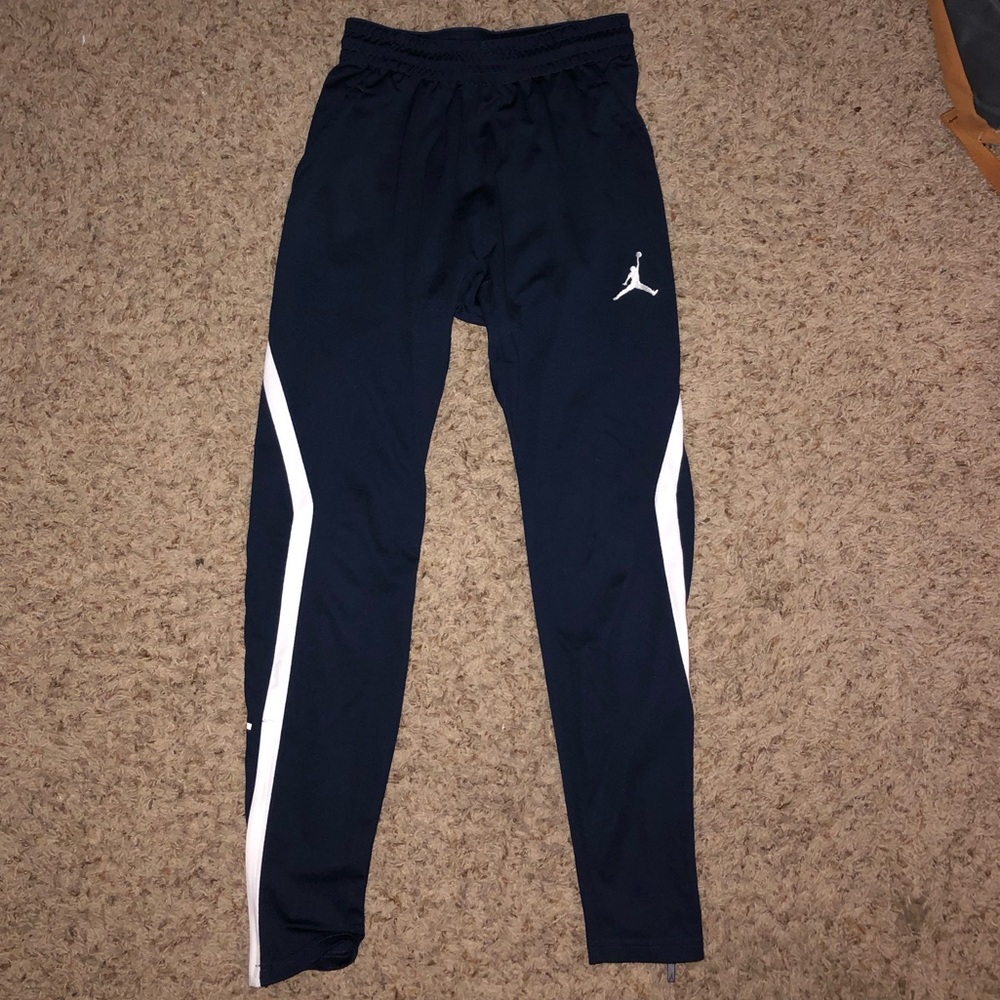 Air Jordan men’s small sweatpants
